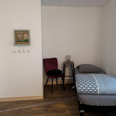 Bed and Breakfast Chez Cornelia Estaing  Esterno foto